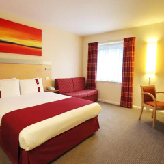 Отель Holiday Inn Express Birmingham Redditch 3* Стандартный номер с различными типами кроватей фото 5