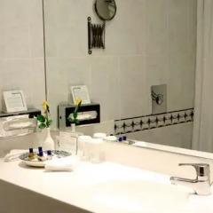 Отель Holiday Inn London Oxford Circus 3* Представительский номер с различными типами кроватей фото 5