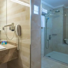 Kalemci Hotel Турция, Мармарис - отзывы, цены и фото номеров - забронировать отель Kalemci Hotel онлайн ванная