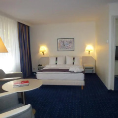 Отель Holiday Inn Munich - South комната для гостей фото 5