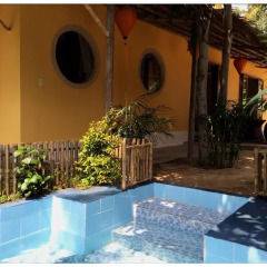 Отель Mango Garden Villa бассейн