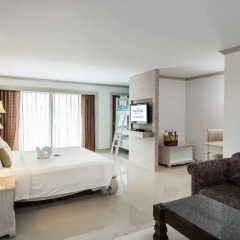 Отель Novotel Phuket Resort 4* Семейный номер Делюкс с двуспальной кроватью