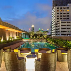 Отель Best Western Premier Sukhumvit Бангкок бассейн фото 5