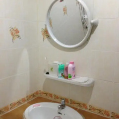 Отель Dd Guesthouse & Backpacker Кровать в общем номере фото 13