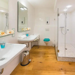 Hotel Freiheit 3* Люкс повышенной комфортности с различными типами кроватей
