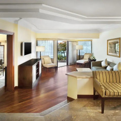 Отель The Laguna, a Luxury Collection Resort & Spa, Nusa Dua, Bali 5* Представительский люкс с различными типами кроватей фото 5