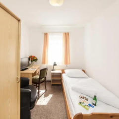 Hotel Astoria 2* Стандартный номер с различными типами кроватей фото 8