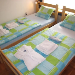 Spirit Hostel and Apartments Стандартный номер с различными типами кроватей фото 3