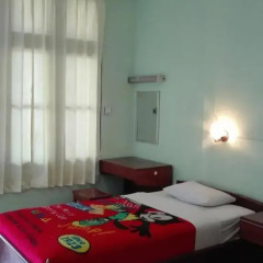 Nanda Wunn Hotel - Hostel Стандартный номер с различными типами кроватей фото 8