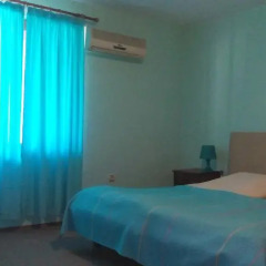 Отель Regina's Guesthouse Стандартный номер фото 18