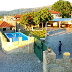 Отель Turismo Castelo De Gouveia Марку-ди-Канавезиш бассейн фото 2