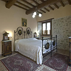 Отель Casale del Monsignore Сполето комната для гостей