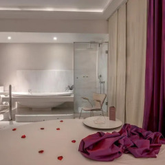 Отель SuiteSistina for Lovers 3* Улучшенный номер с различными типами кроватей фото 3