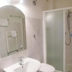 Отель Girasole House 3* Номер категории Эконом с различными типами кроватей фото 2
