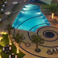 Отель Le Royal Meridien Abu Dhabi бассейн
