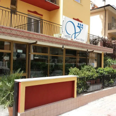 Hotel Villa Itala вид на фасад фото 2