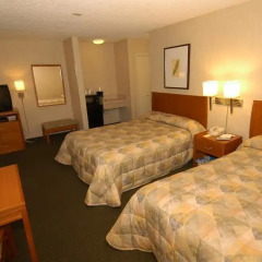 Отель Vagabond Inn Los Angeles at USC 2* Стандартный номер с различными типами кроватей фото 11