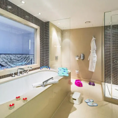 Отель The Grand Mark Prague 5* Люкс с различными типами кроватей фото 9