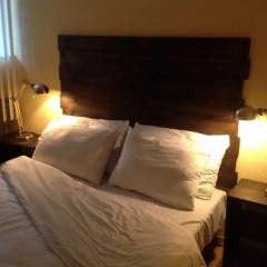 Good Dreams Hostel Стандартный номер с двуспальной кроватью (общая ванная комната) фото 7