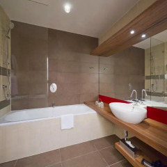 Mamaison Hotel Riverside Prague 4* Улучшенный номер с различными типами кроватей фото 5