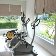 Отель The Beach Village Resort фитнесс-зал фото 2