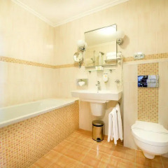 Boutique Hotel Seven Days 4* Улучшенный номер с различными типами кроватей фото 10
