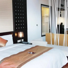 Halong Palace Hotel 4* Люкс с различными типами кроватей фото 2
