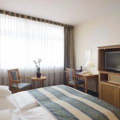 Hollywood Media Hotel 4* Стандартный номер двуспальная кровать фото 2