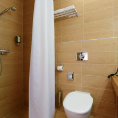 Hotel Bern by TallinnHotels 3* Номер Эконом с двуспальной кроватью