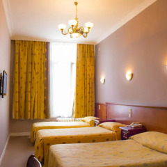 Hotel Continental Gare du Midi 2* Номер Комфорт с разными типами кроватей