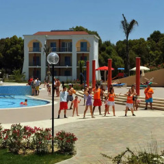 Toccacielo Hotel Village Нова-Сири детские мероприятия