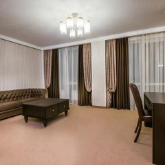 Гостиница Carat 4* Люкс с разными типами кроватей фото 9