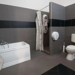 Отель Avenue Hostel Венгрия, Будапешт - 1 отзыв об отеле, цены и фото номеров - забронировать отель Avenue Hostel онлайн ванная фото 4