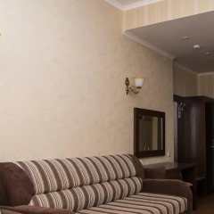 Гостевой Дом Лазурное Окно 3* Семейный люкс с разными типами кроватей фото 7