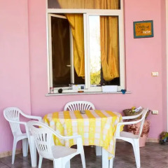 Отель L'Osteria Del Caffellatte Кастельсардо балкон