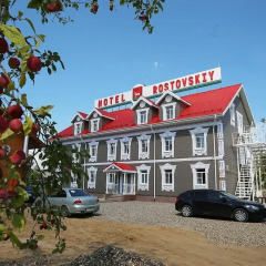 Гостиница Rostovsky в Ростове Великом отзывы, цены и фото номеров - забронировать гостиницу Rostovsky онлайн Ростов Великий парковка