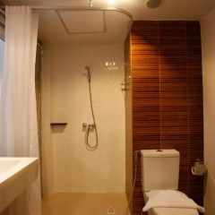 Nize Hotel 3* Стандартный номер с двуспальной кроватью фото 4