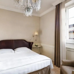 Отель Relais Santa Croce 5* Люкс с различными типами кроватей фото 8