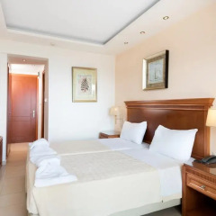 Avalon Hotel 4* Стандартный номер фото 3