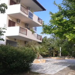 Апартаменты Lelegianni Studios and Apartments парковка