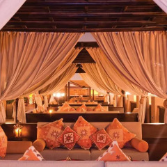 Отель Sharq Village & Spa гостиничный бар