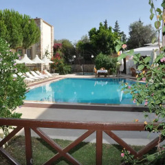 Moonshine Hotel & Suites 3* Вилла с различными типами кроватей фото 7