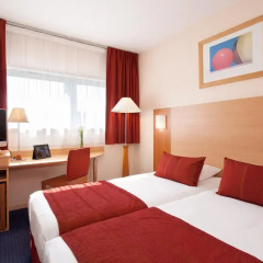 Forest Hill La Villette Hotel 4* Улучшенный номер с различными типами кроватей фото 5