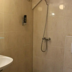 Budget Hotel The Orange Tulip Номер категории Эконом с различными типами кроватей фото 2