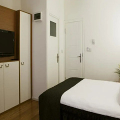 Jakaranda Hotel 3* Стандартный номер с различными типами кроватей фото 5