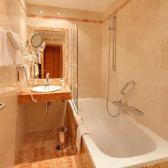 Hotel Central 4* Стандартный номер с 2 отдельными кроватями фото 2