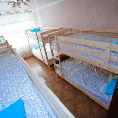 Light House Pavlodar Hostel Кровать в общем номере фото 5
