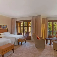 Sheraton Mallorca Arabella Golf Hotel 5* Номер Делюкс с различными типами кроватей