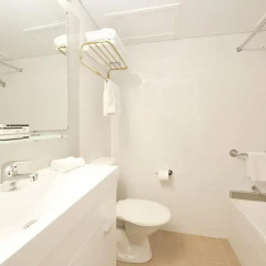 Metro Hotel Marlow Sydney Central ванная