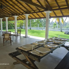 Отель Raajmahal Colonial Villa питание